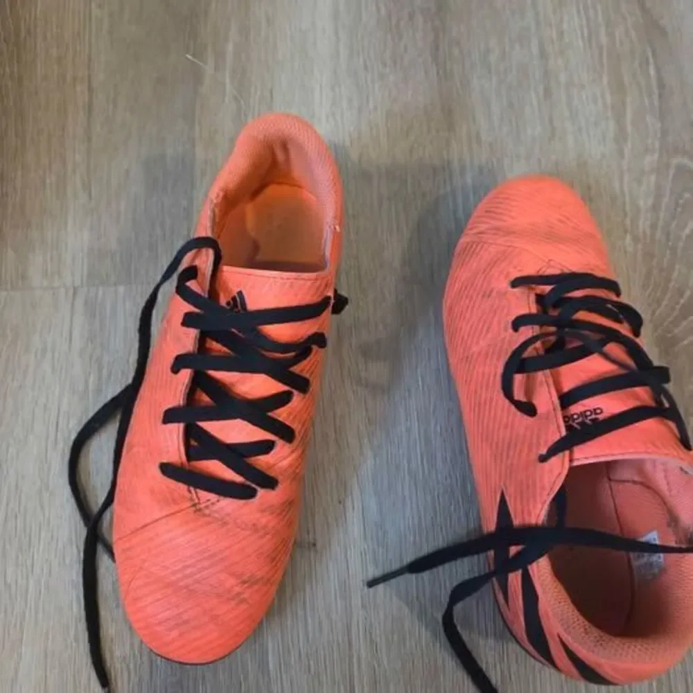 Adidas Nemeziz Soccer Cleats